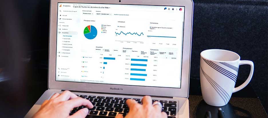 Do you need more reasons to use Google Analytics for Email Marketing? 